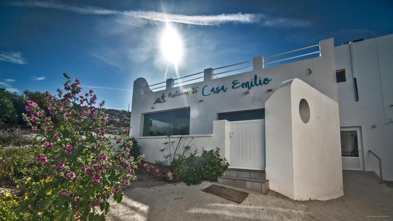 Hostal Casa Emilio Almería Exterior foto